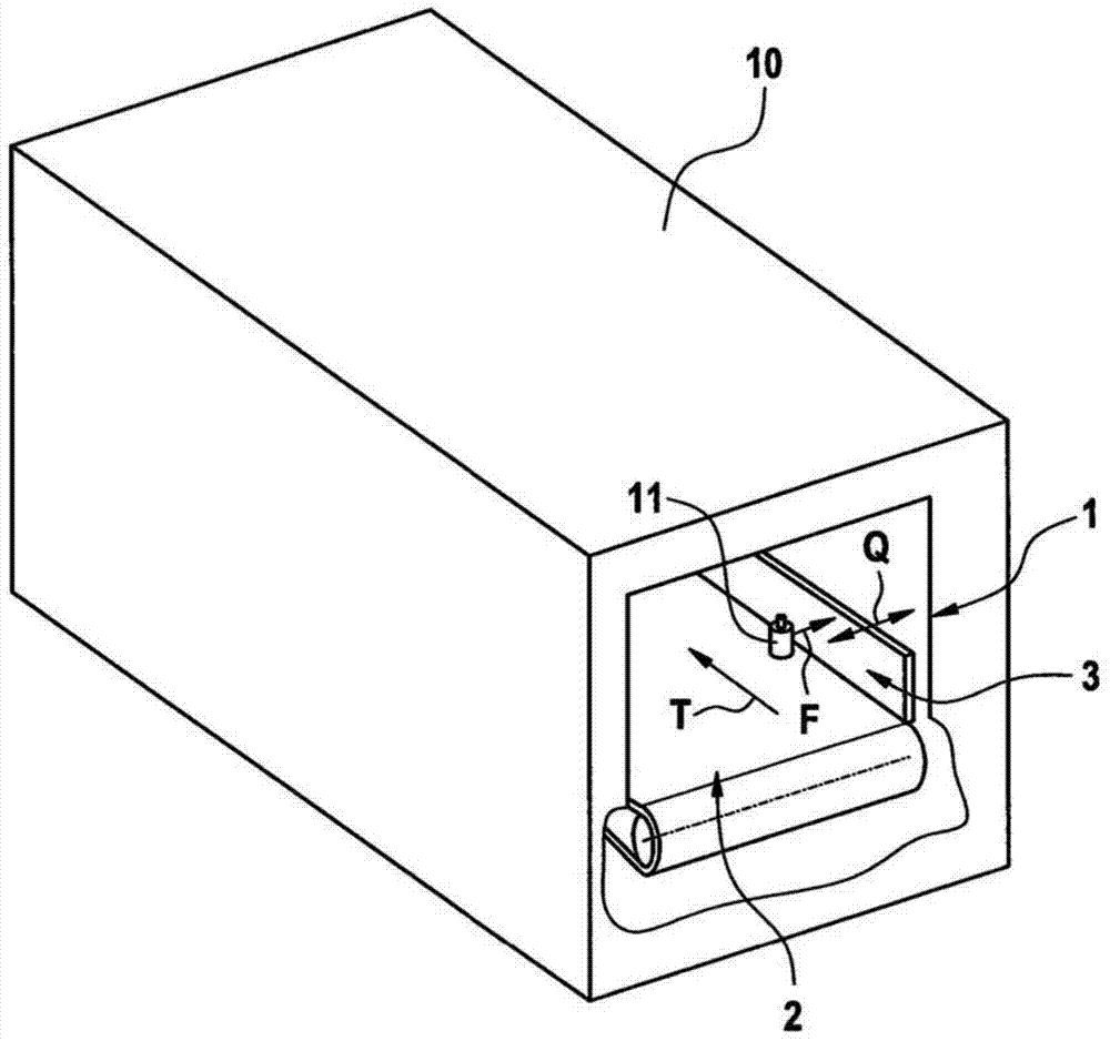 Conveying device used for conveying containers and provided with improved lateral guiding device