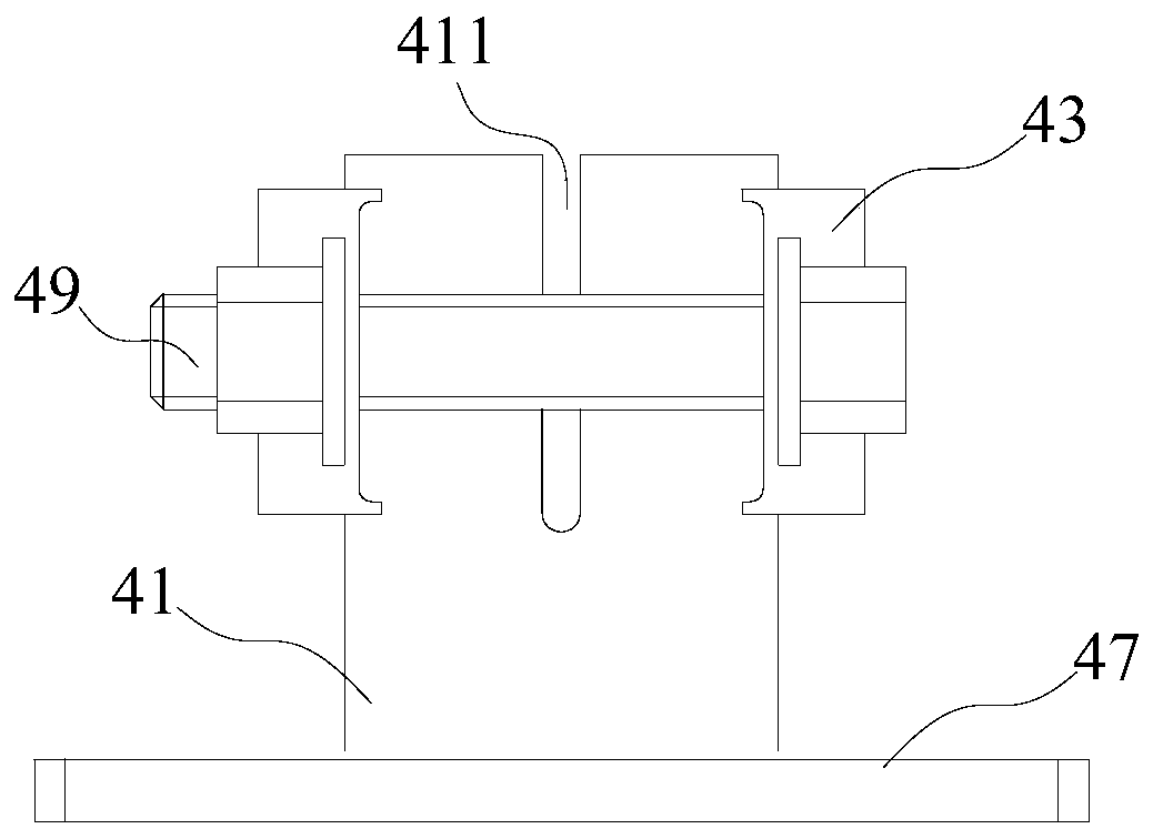 Adjustable support device and lift car