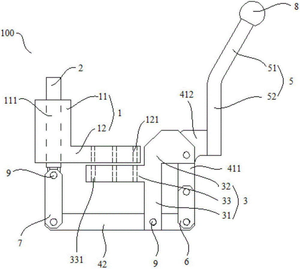 Manual force transferring mechanism for clamp