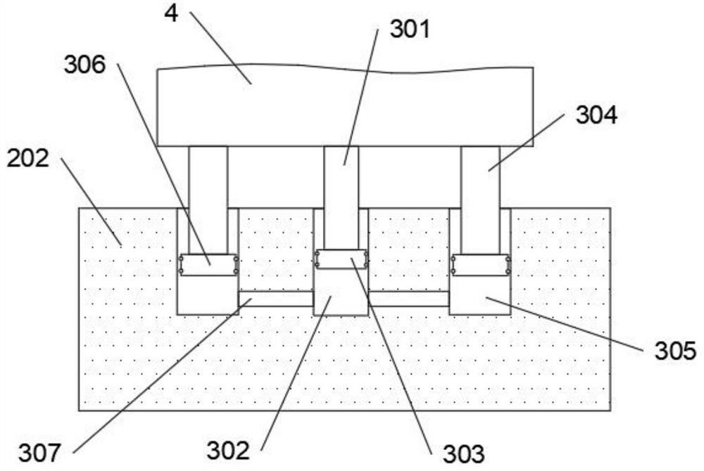 Distance-adjustable rotating roller for gauze element processing and use method of distance-adjustable rotating roller