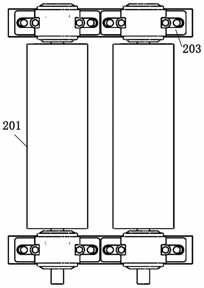 Medium-sized unmanned aerial vehicle launcher based on energy storage flywheel