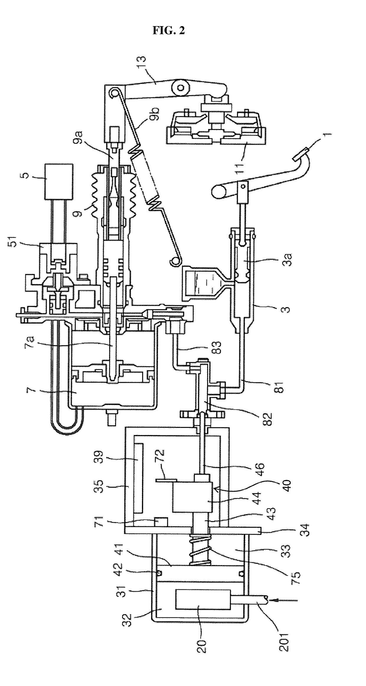 Fuel reducing clutch control apparatus and method for fuel reduction using the same