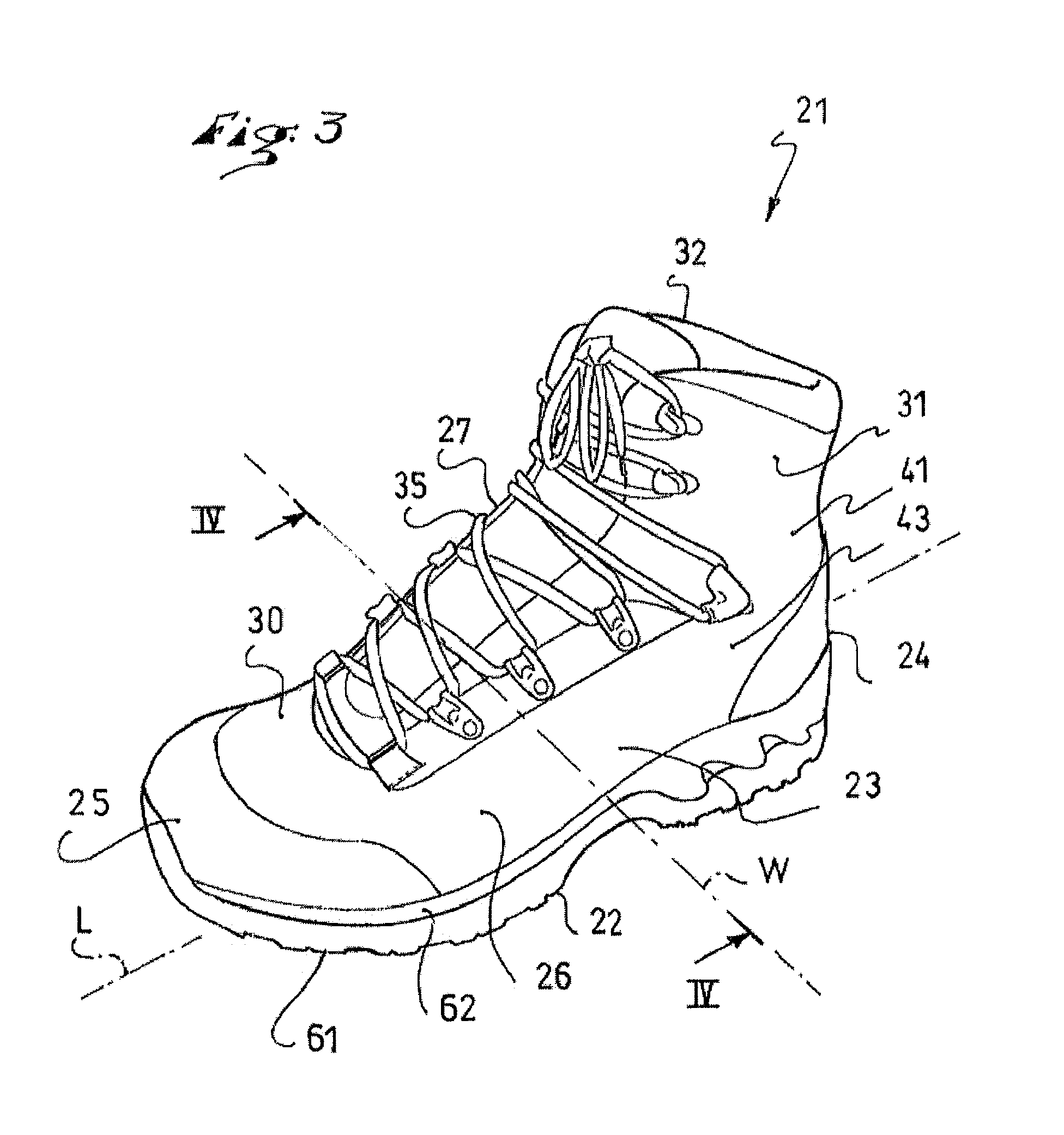 Footwear with improved sole assembly