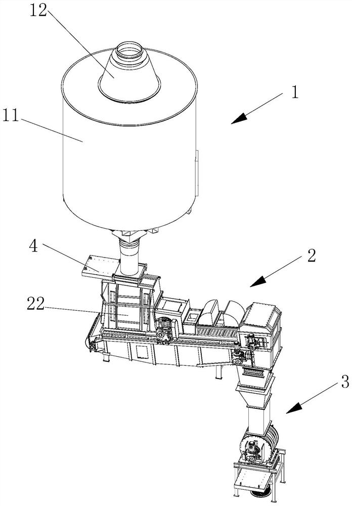 A reclaiming device suitable for feeding system in front of furnace