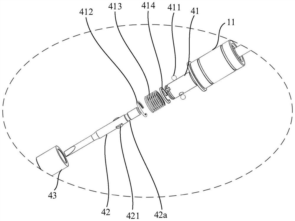 Automatic intelligent electric screwdriver based on torque and pressure composite force sensor