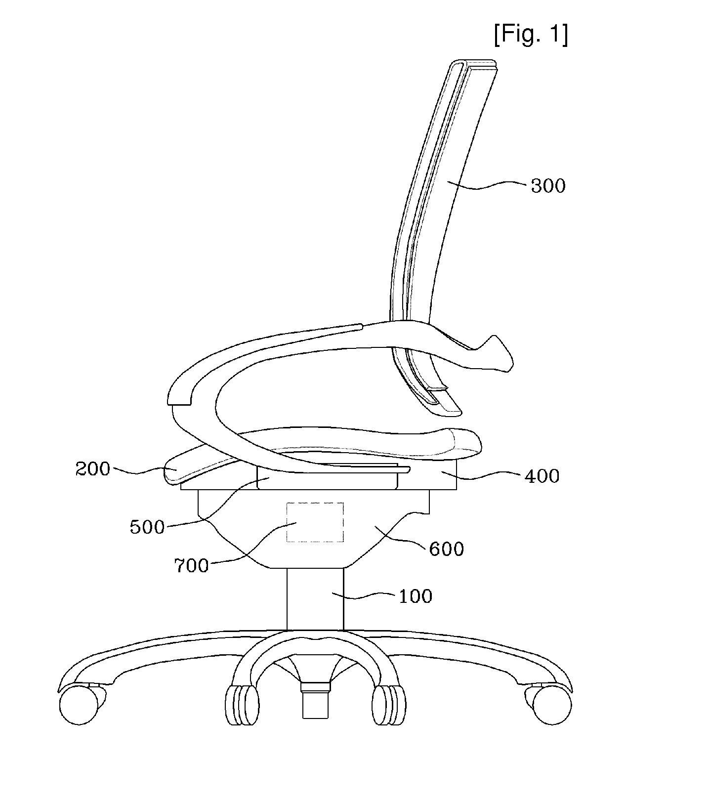 Chair with automatically movable back support