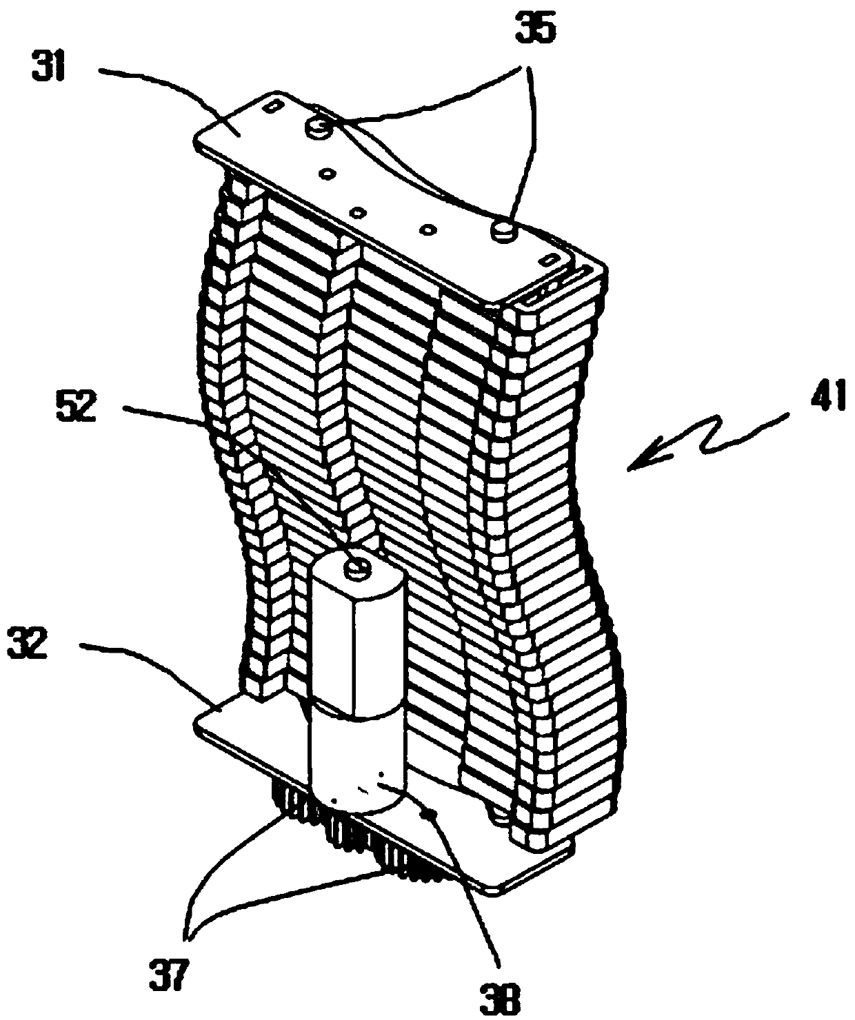 Sequential compression massage device using stacked member