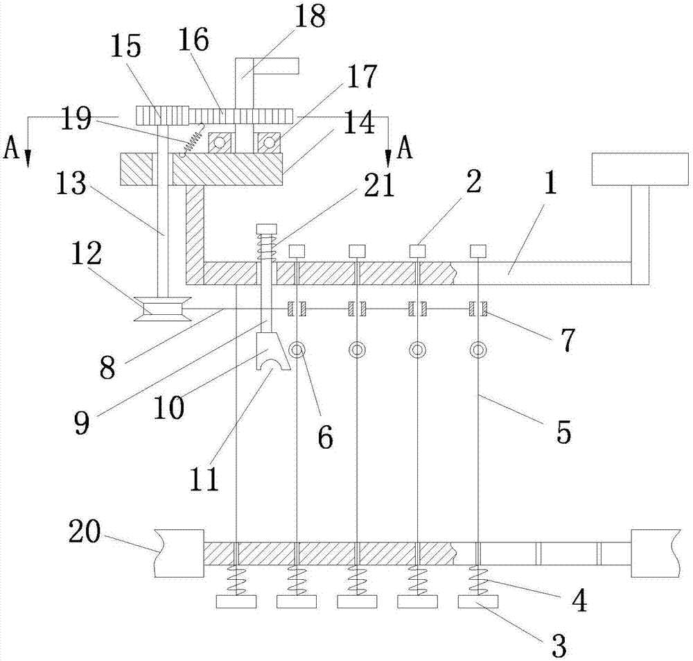 Preparation device and process of warm-keeping high-hygroscopicity sweat-releasing polyester fabric