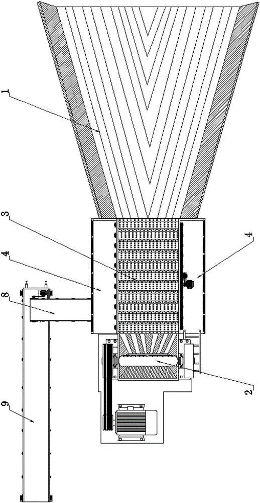 Energy-saving sintered shale hollow block shale homogenizing crushing device