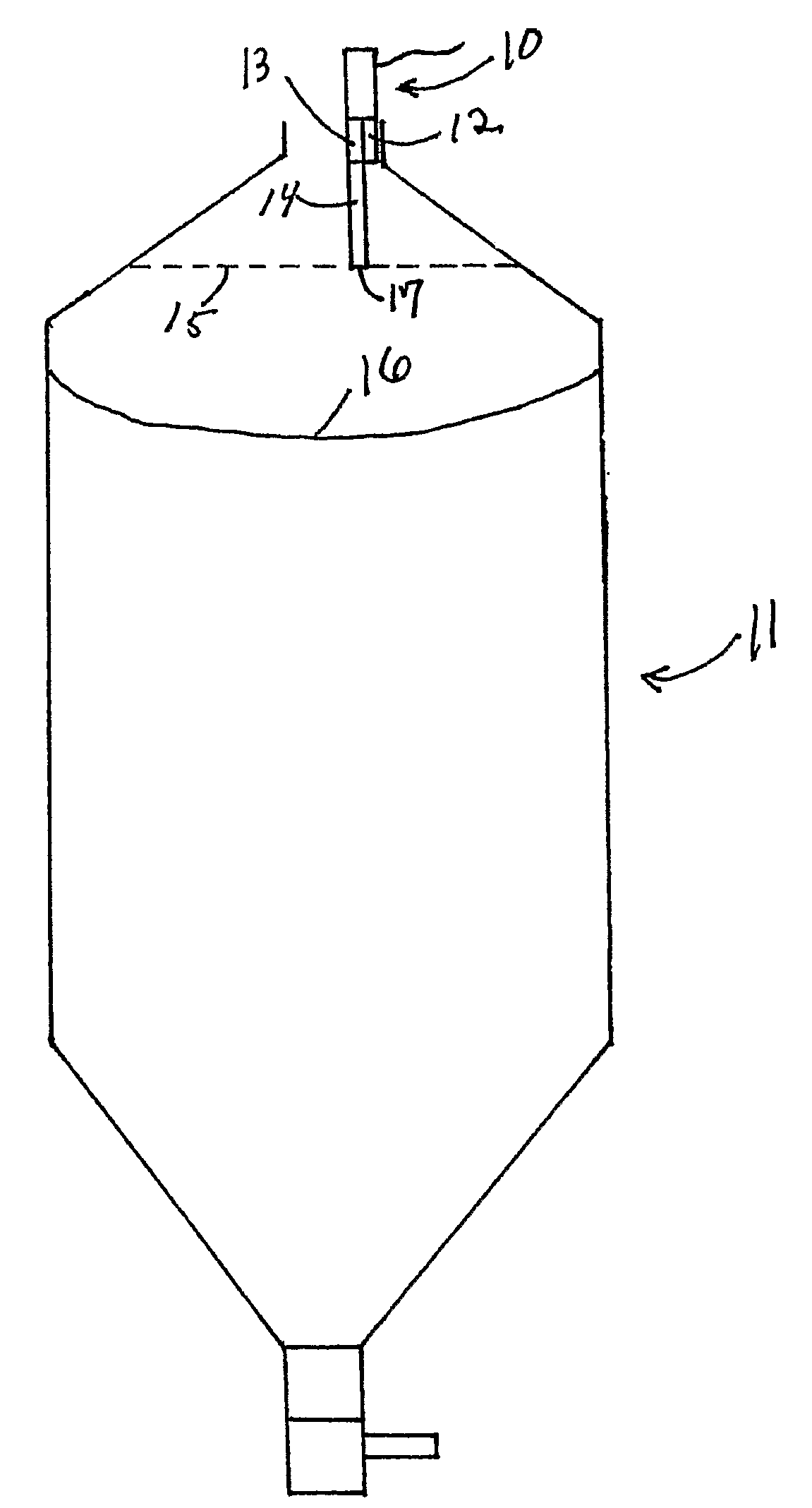 Combination capacitive proximity sensor and ultrasonic sensor for material level monitoring