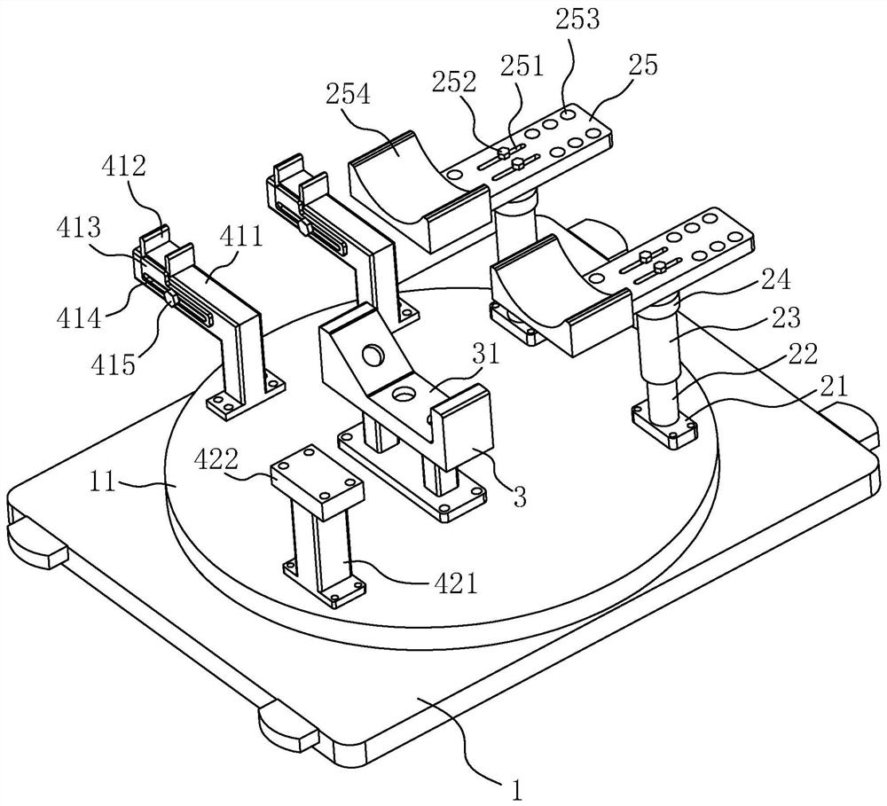 Assembled automobile engine split charging tray