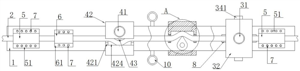 Power distribution network line deicing device with ice crushing mechanism