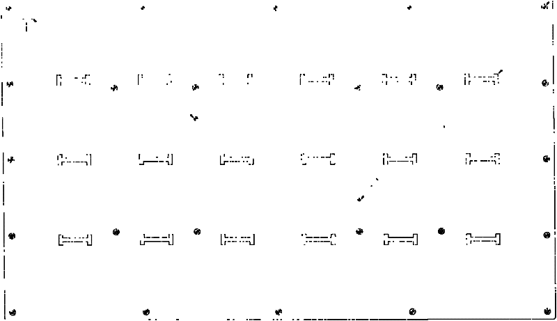 Multilayer micro-strip flat-plate array antenna with symmetric beams