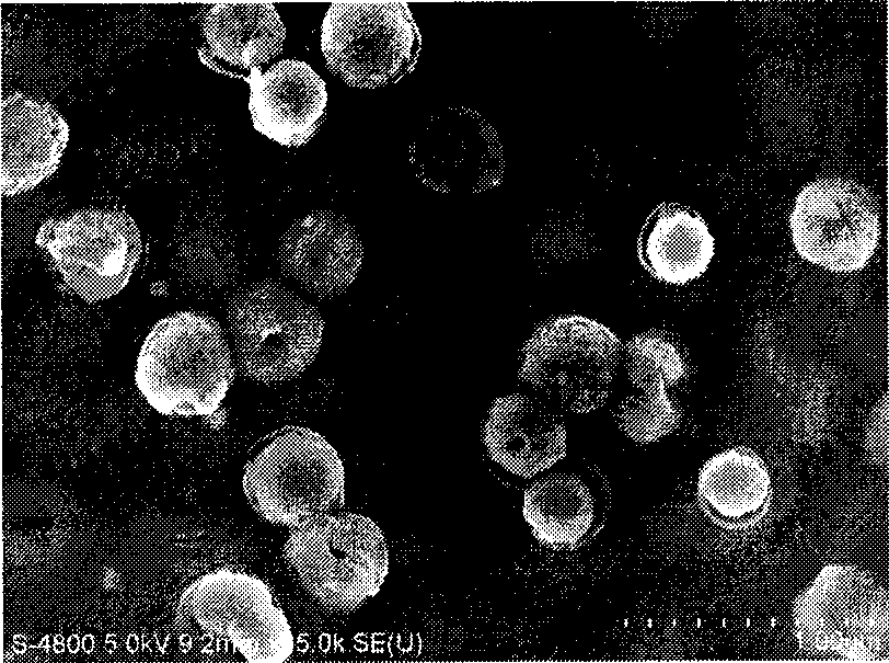 Photochromic WO3 film with hollow microsphere as micro-morphology and preparation method thereof