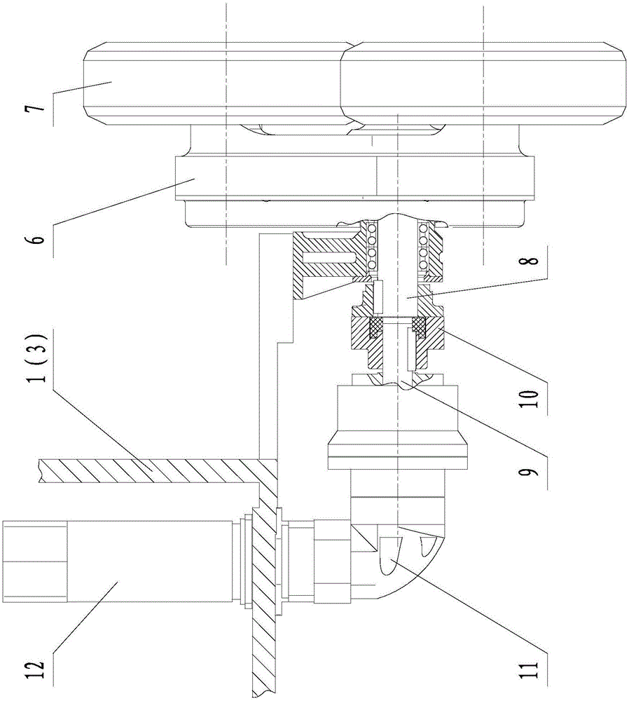 Flame-proof type obstacle-crossing robot