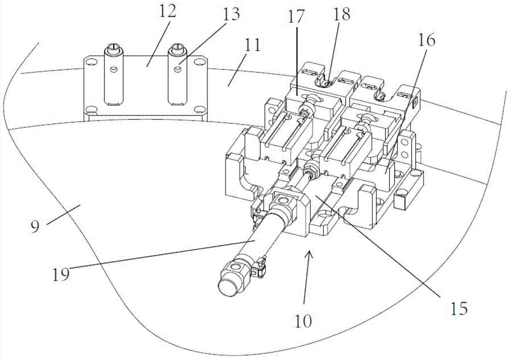 A high-precision white chip loading mechanism