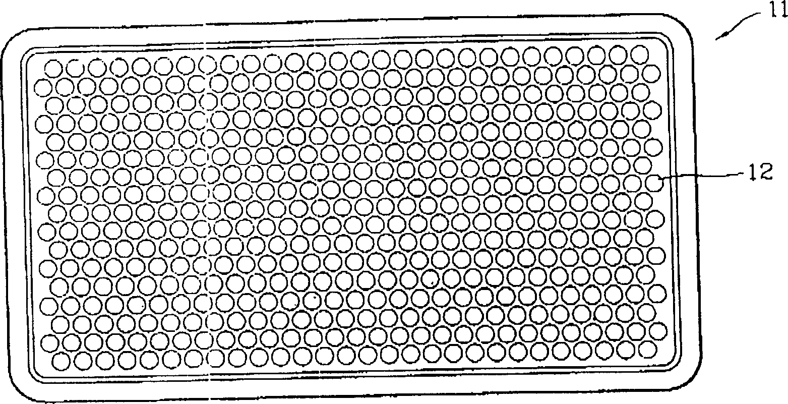 Microwave device including mesh component