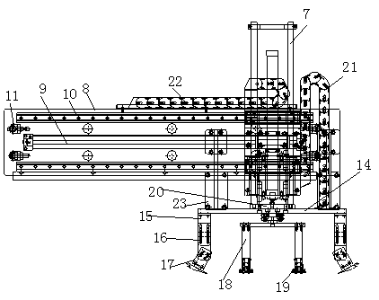 An automatic pick-and-feed hydraulic rubber extrusion molding machine