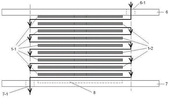 Efficient liquid flow type membrane capacitance desalter