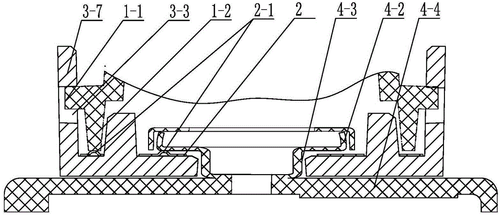 Fixing structure for automotive headlamp xenon bulb