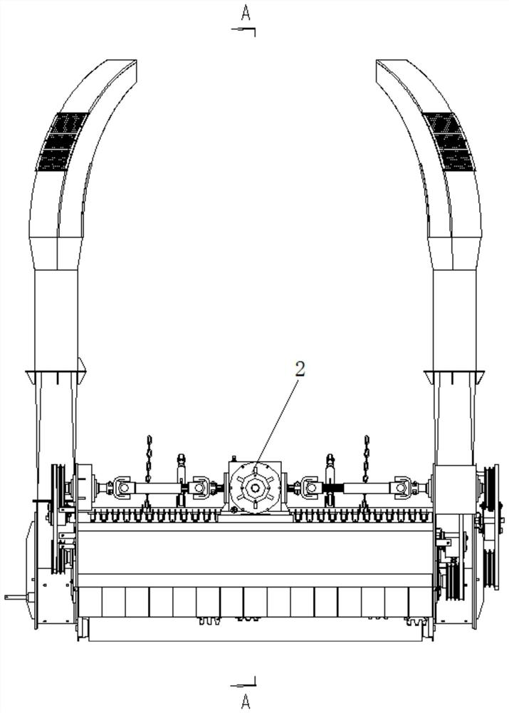 Straw pickup device and bundling machine using same