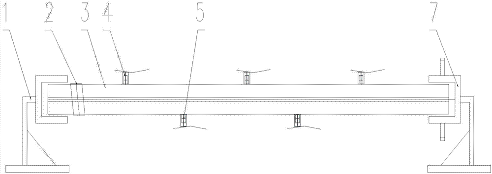 Method and device for improving quality of casting holes of main oil pipeline of machine body