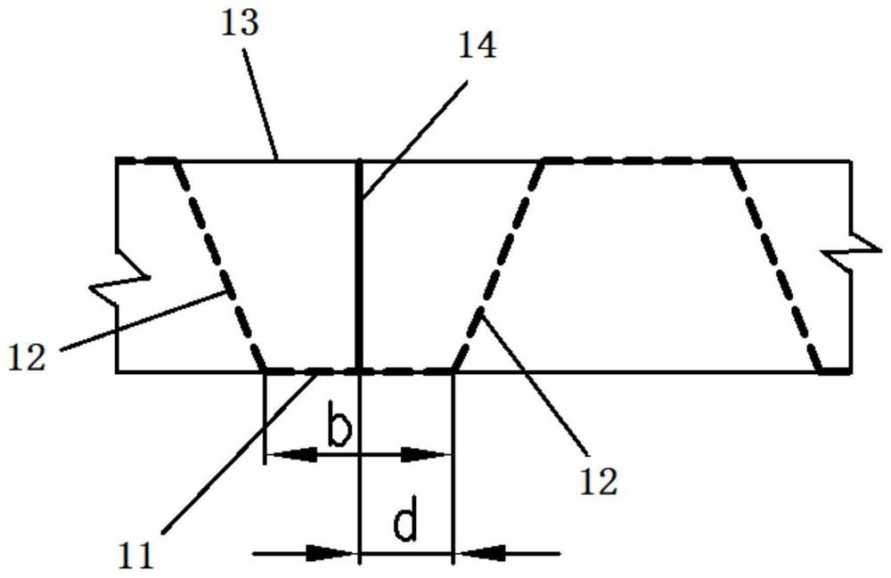 Matched arrangement structure of vertical groove type bulkhead and in-pier partition plate