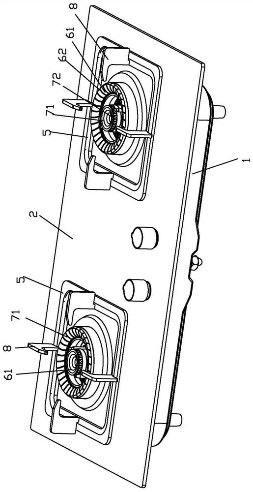 Gas stove with compact structure