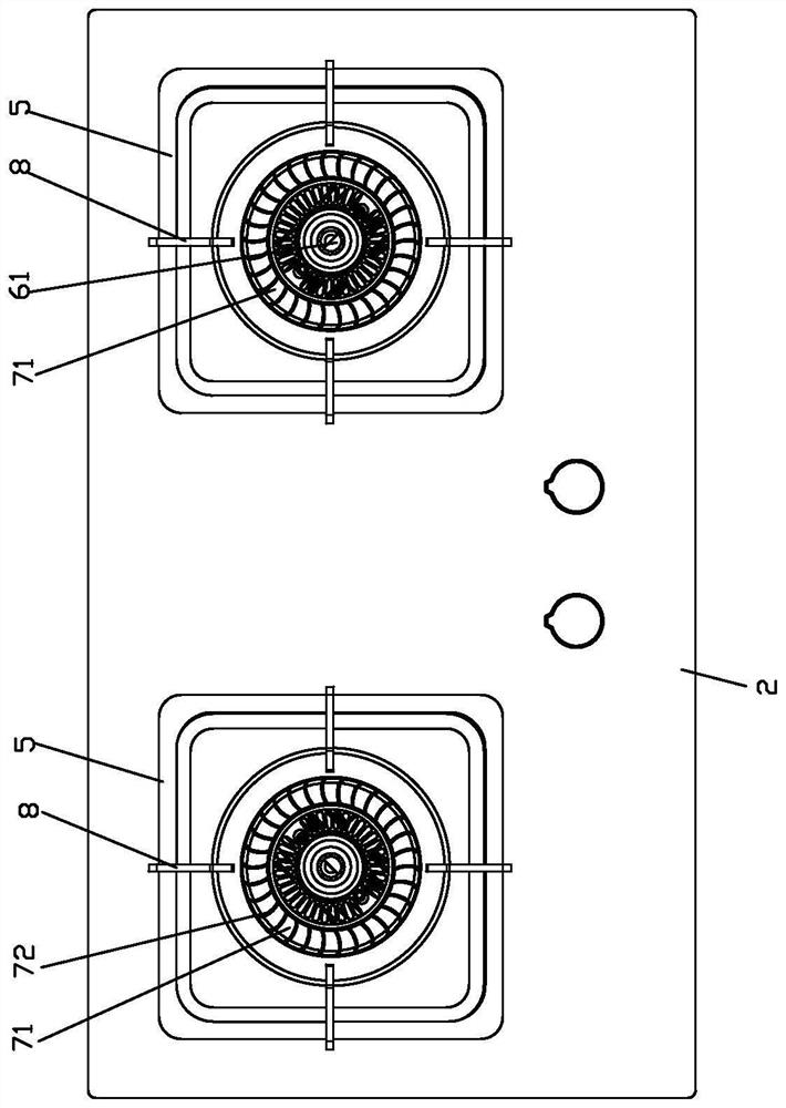 Gas stove with compact structure