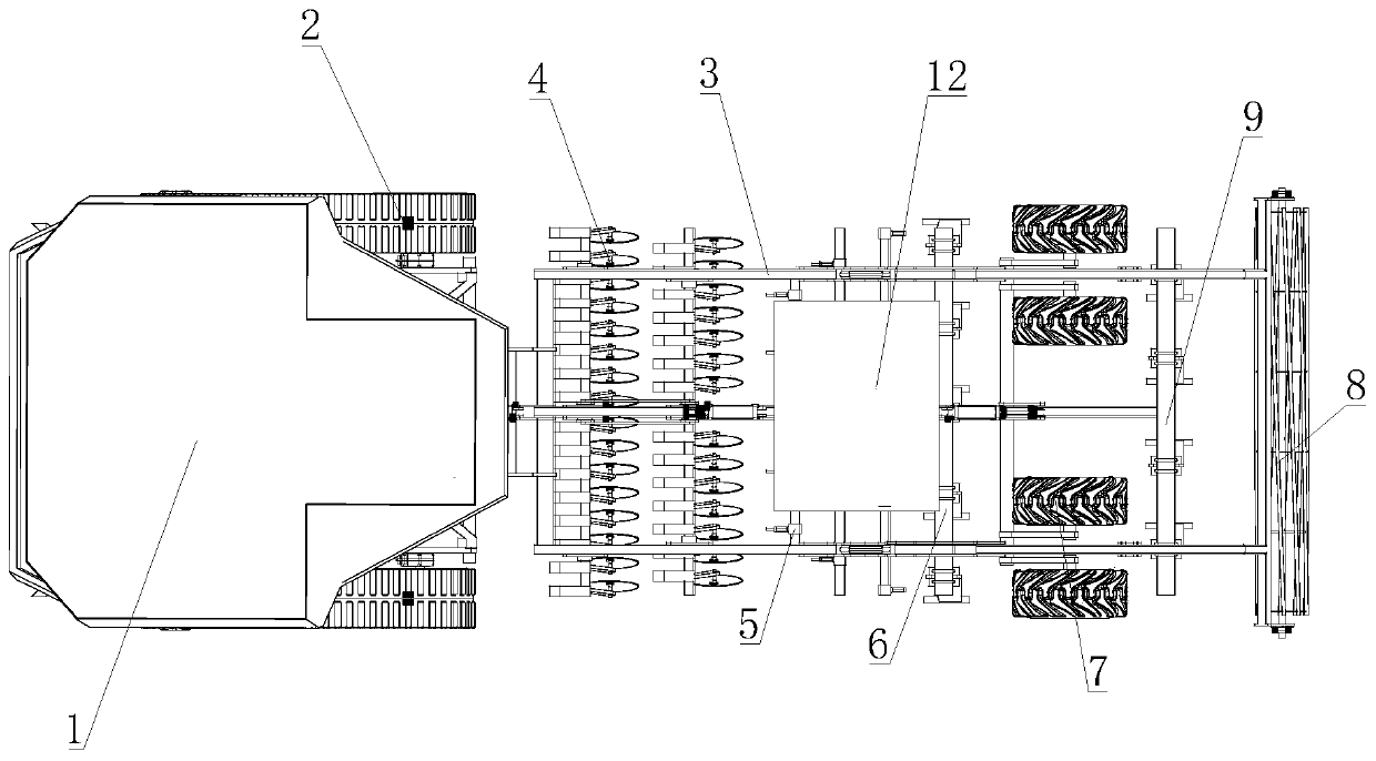 Mobile soil pollution on-site remediation device and remediation method thereof