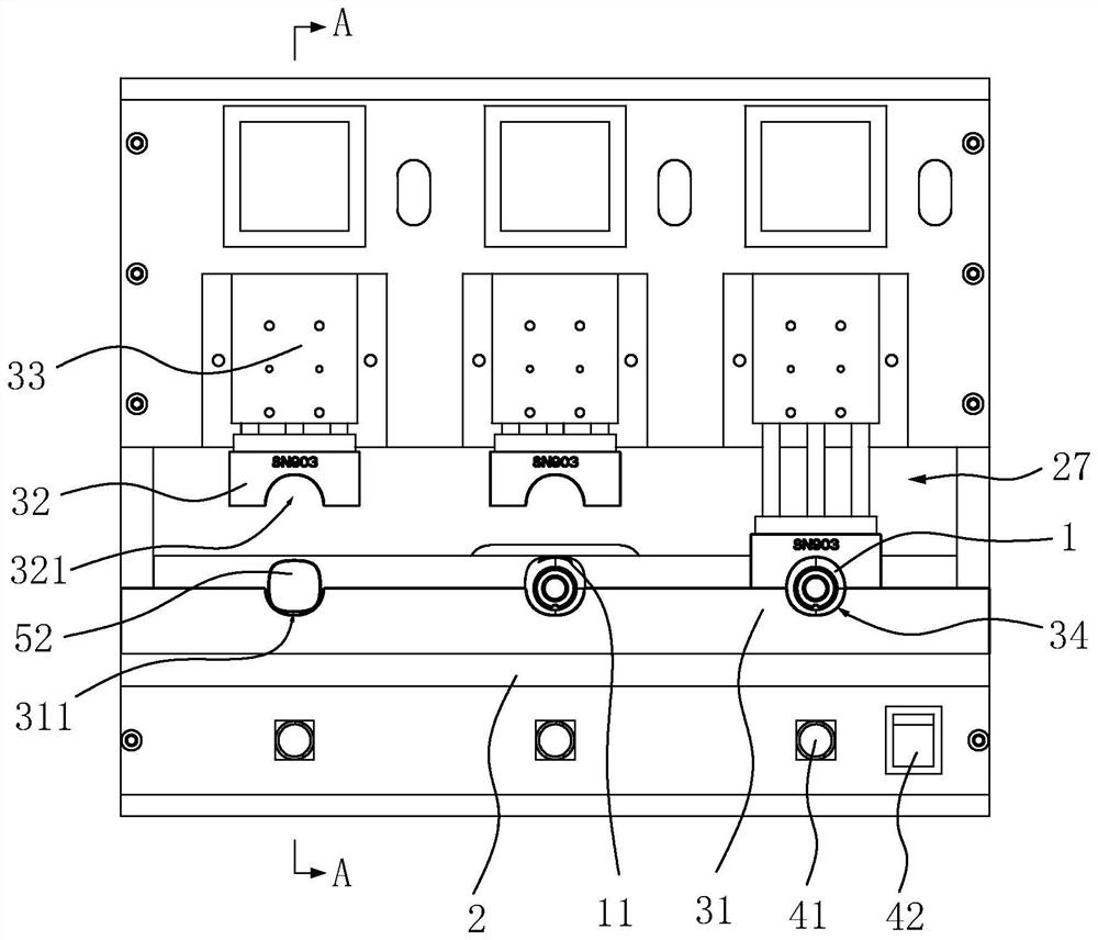 A pressure-holding device and a key-press pressure-holding method