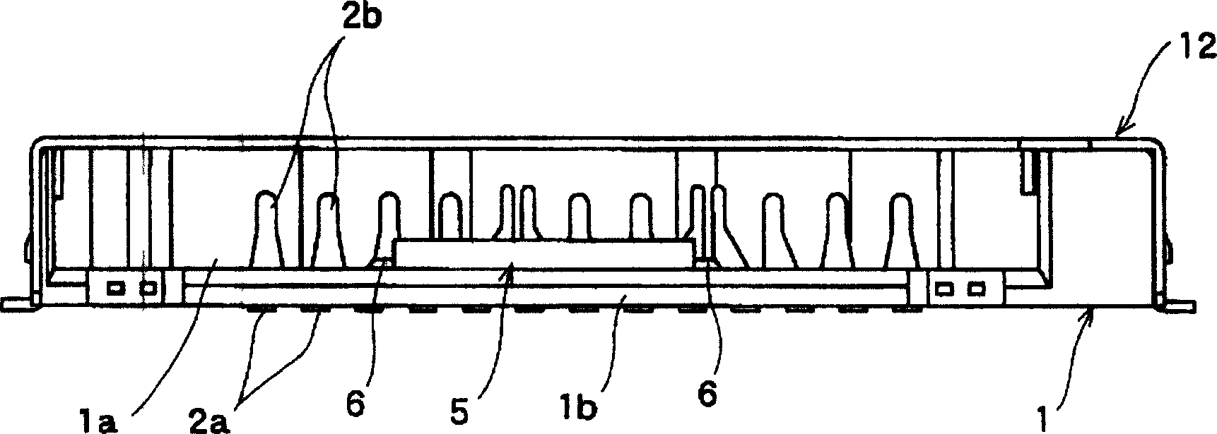 Connector device for card use