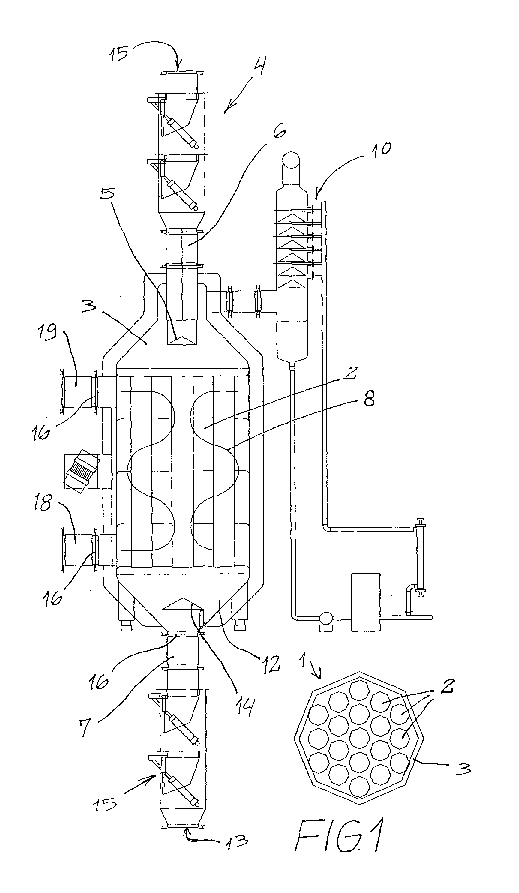 Vibratory heat exchanger unit for low temperature conversion for processing organic waste and process for processing organic waste using a vibratory heat exchanger unit for low temperature conversion