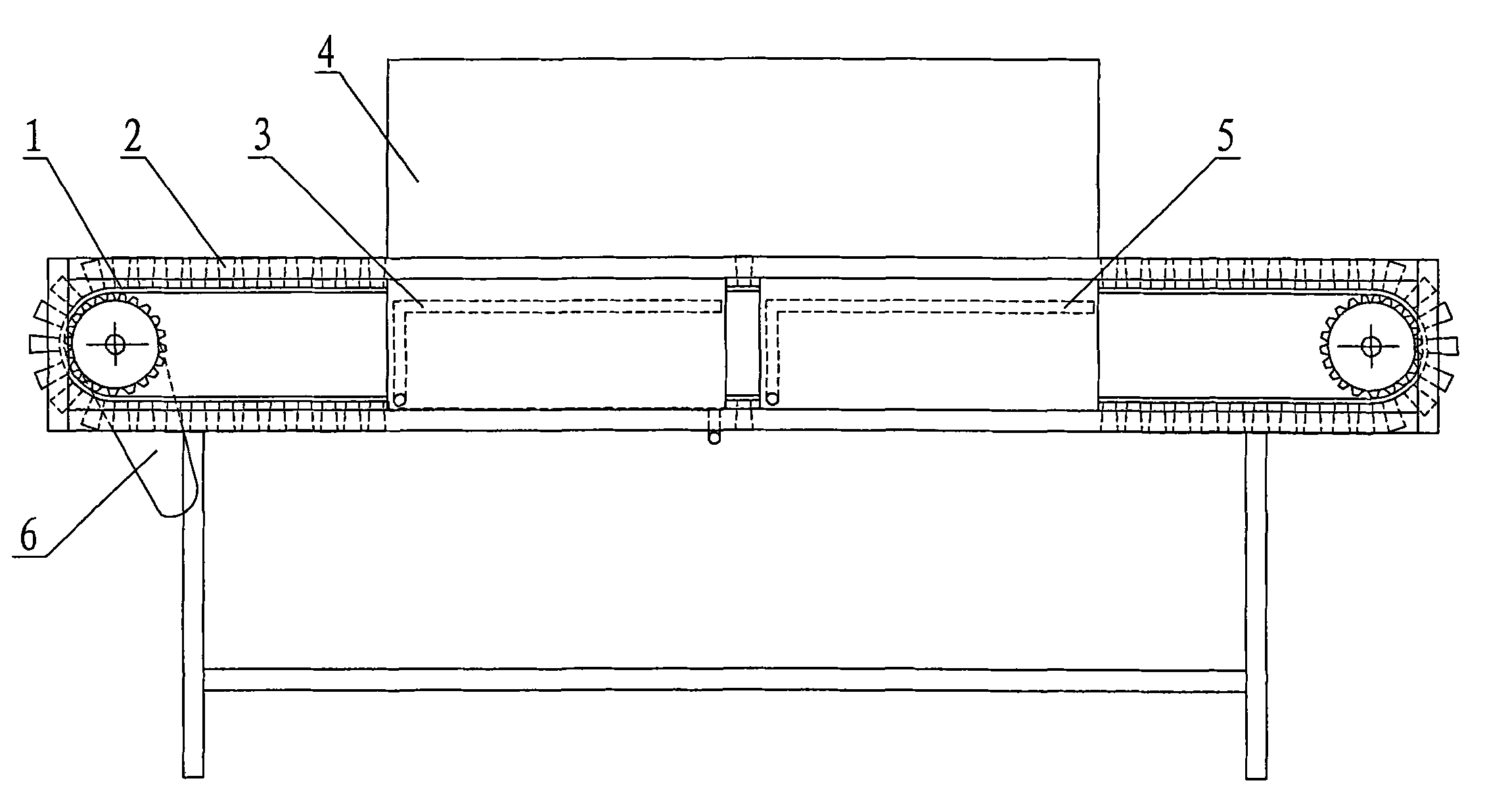 Beverage bottle cleaning and sterilizing integrated machine