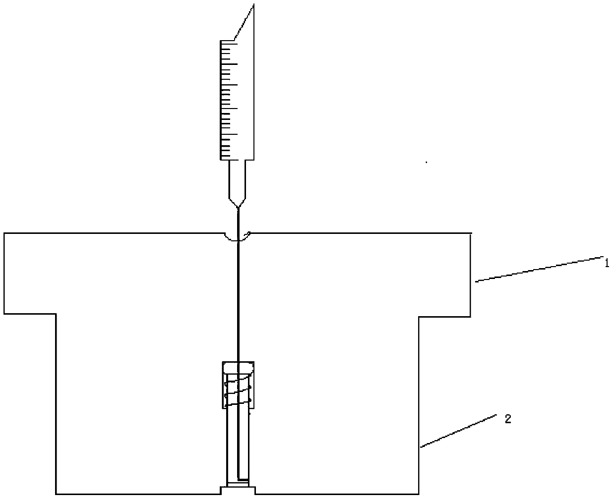 Bottle plug and method for realizing automatic sampling by using bottle plug