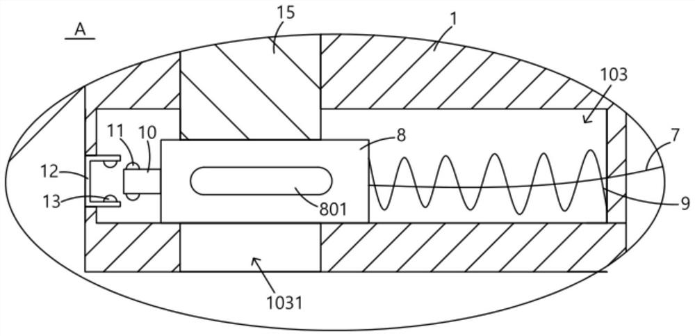 Upper mold core of low-pressure mold and low-pressure mold thereof