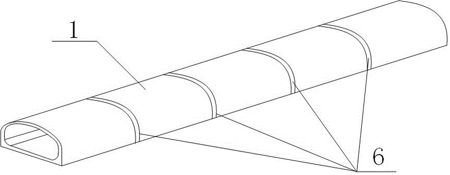 Structure for improving shock resistance and shock absorption capacity of tunnel lining and construction method