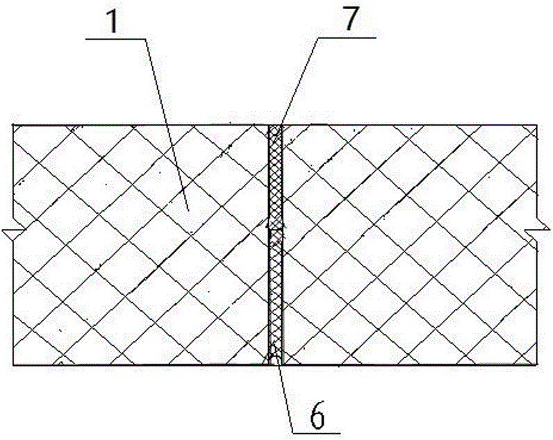 Structure for improving shock resistance and shock absorption capacity of tunnel lining and construction method