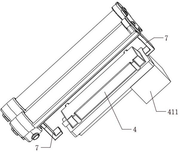 Automatic alarm device for lightning protection