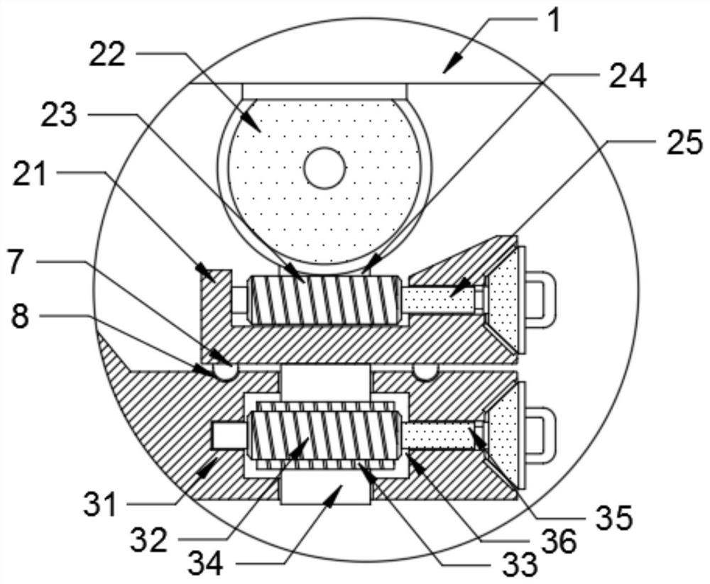 Welding head rotating equipment for laser welding and using method thereof