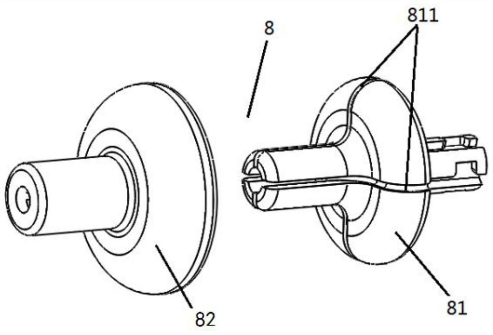 A driving structure and a device with flexible joints