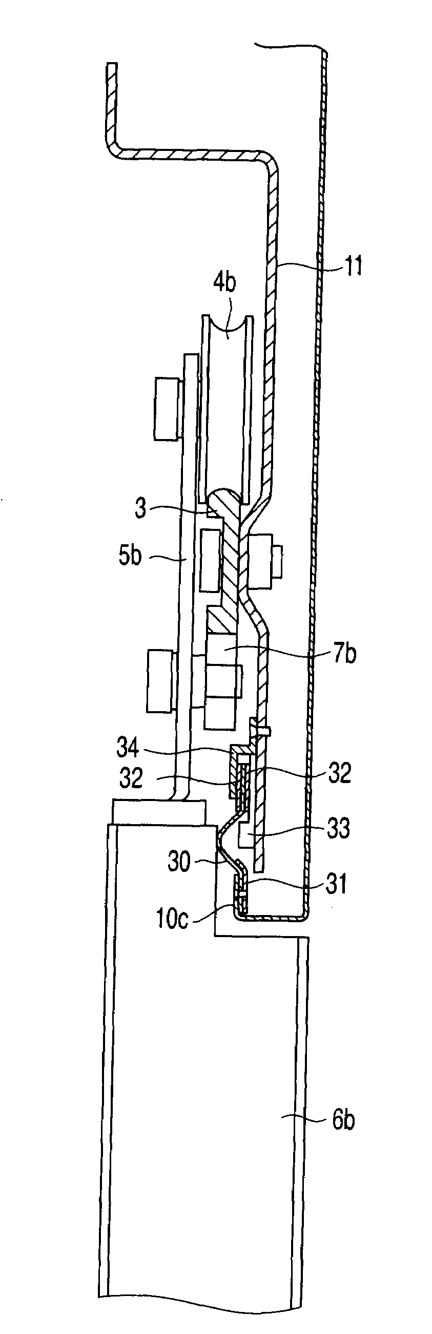 Sealing device for elevator