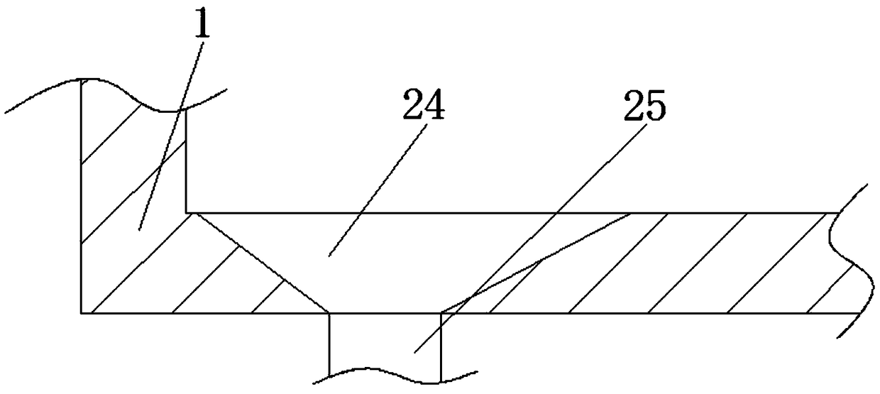 Device for photocatalytic treatment of heavy metal-containing wastewater