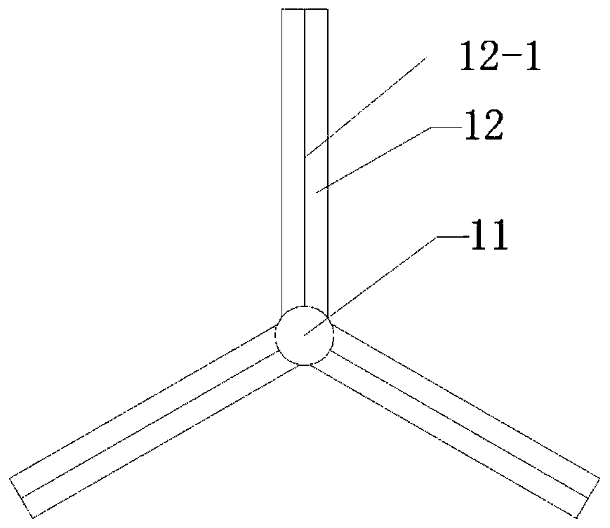 Filtering equipment of solid-particle aqueous dispersion and filtering method with filtering equipment of solid-particle aqueous dispersion used