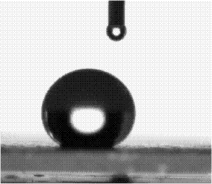 Polymer-matrix composite material with super-hydrophobic surface and preparation method thereof