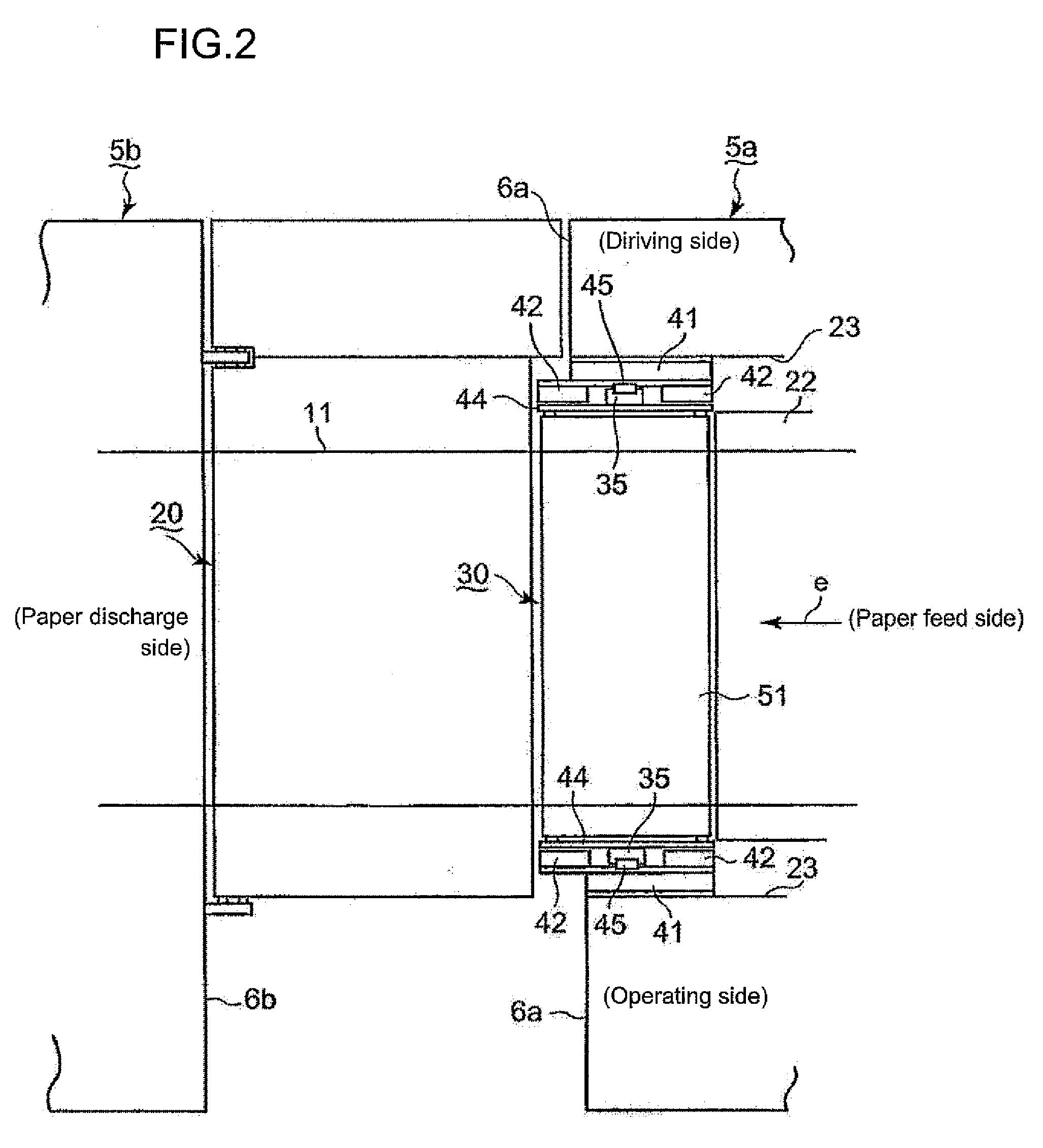 Web offset press, and method and apparatus for replacing printing plate in web offset press