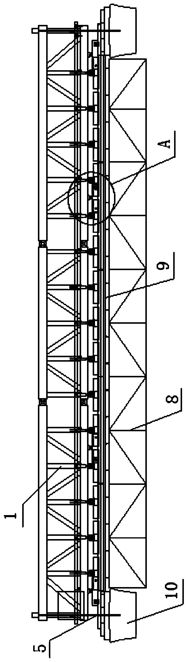 Self-walking prepressing device suitable for cast-in-place beam supports and prepressing method of self-walking prepressing device