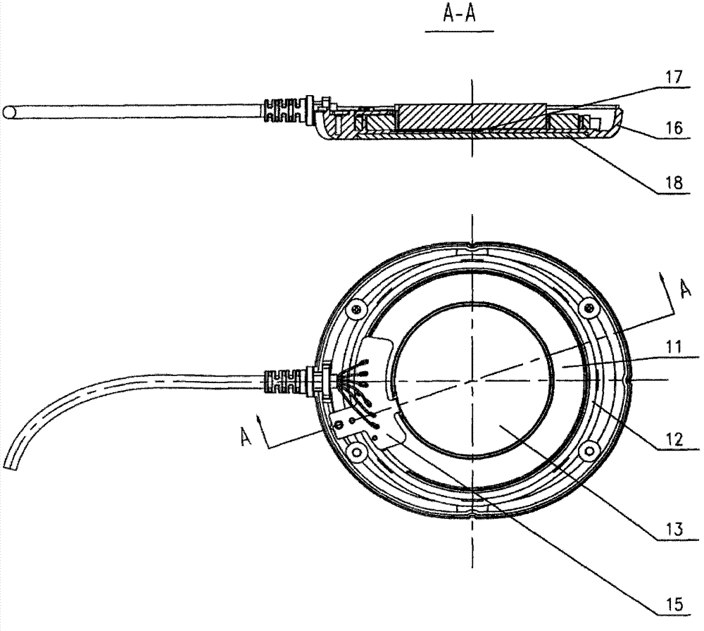 Percutaneous wireless charging device with frequency modulation and amplitude modulation function applied to implantation type medical instrument