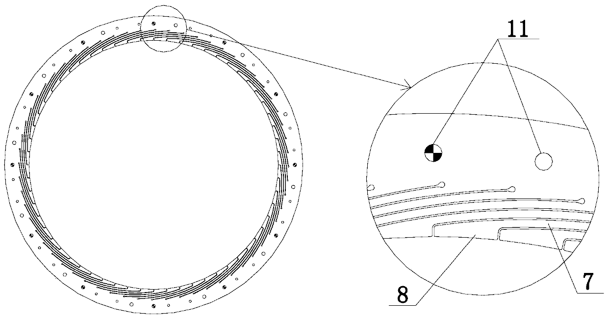 Fingertip sealing device with core hollow fingertip sheet