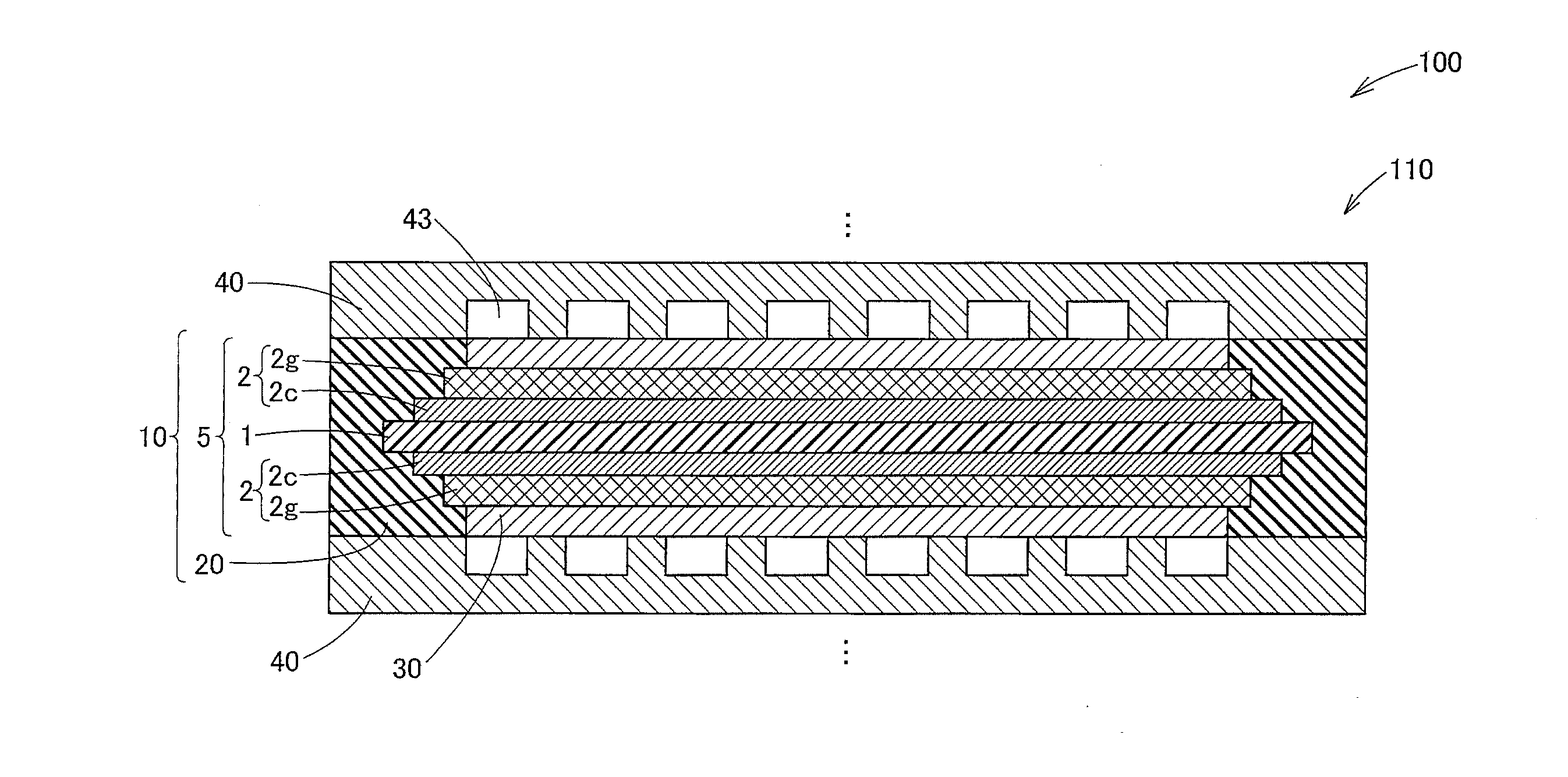 Membrane electrode assembly, fuel cell using the same and manufacturing method of membrane electrode assembly